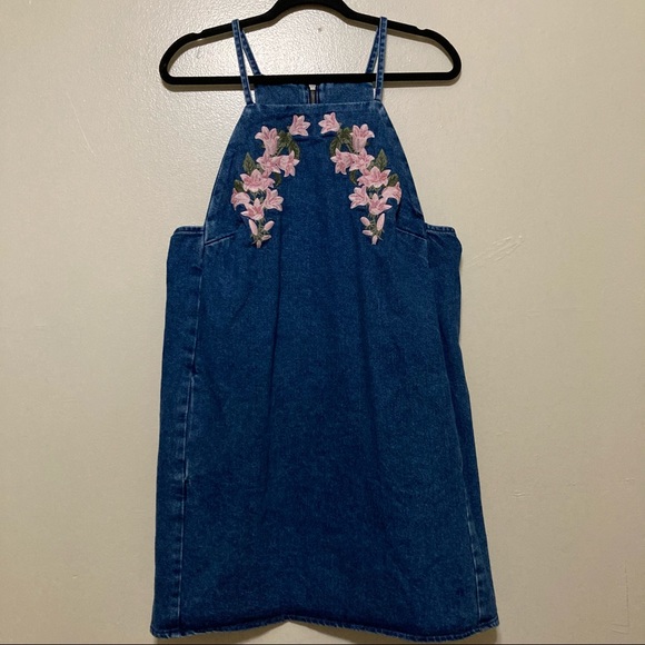 Top shop embroidered denim dress size 12 - Picture 3 of 9